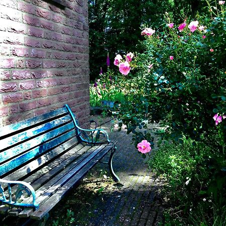 Blauwe Lelie Villa Ewijk Exterior foto